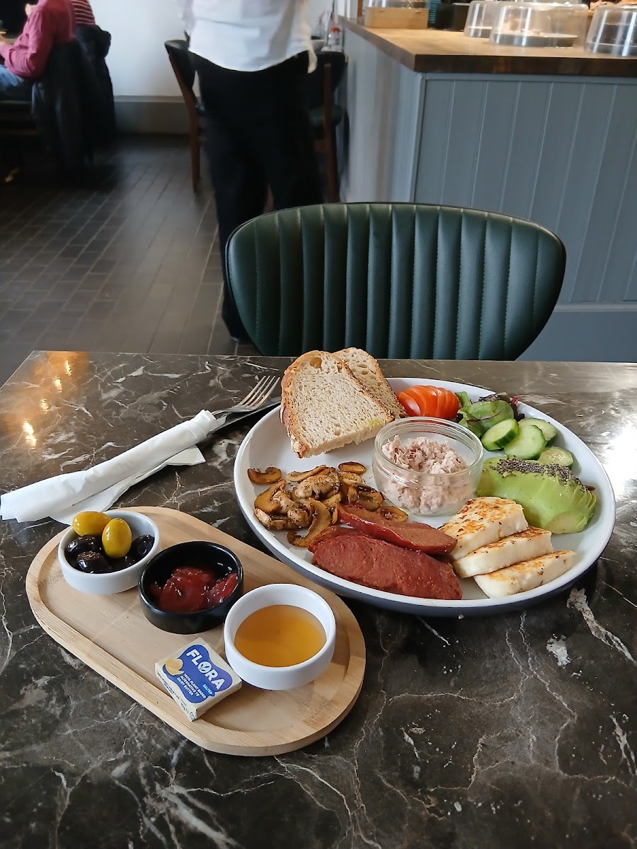 Cherry Leaf Photos 2